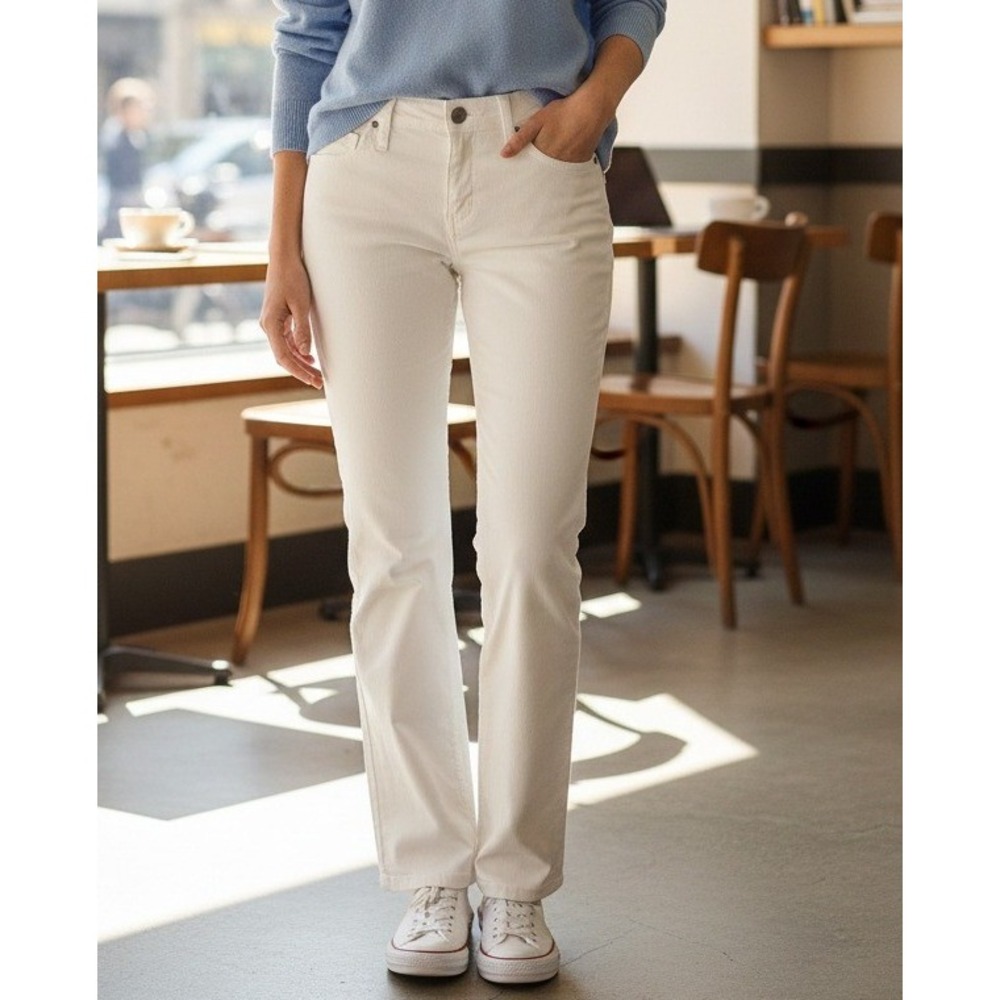 Wrangler Q-Baby Ultimate Riding Jeans Women's 9x32 Bootcut Midrise White NWT‎